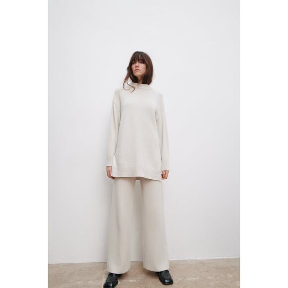 Zara Oversized Neutral Sweater Top - Picture 1 of 6